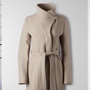 Aritzia Babaton Connor Coat